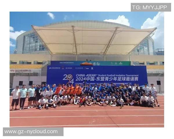 张江足球群携手共进打造社区足球文化促进青少年健康成长